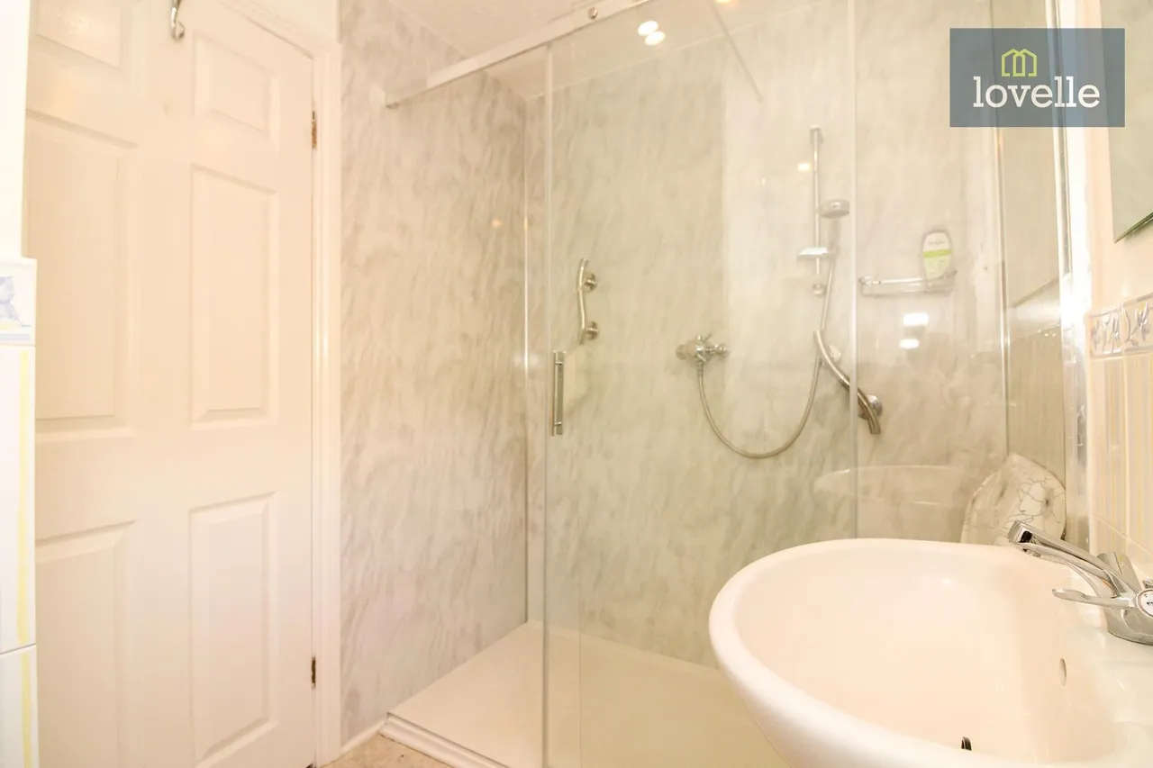 Kestrel Drive, Louth, LN11, photo 13