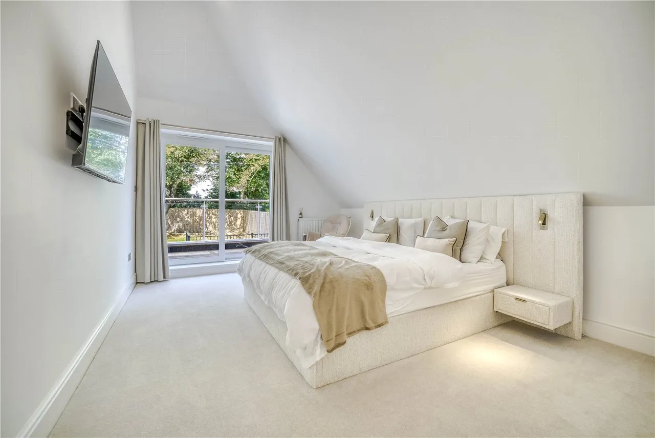 Inverclyde Road, Lower Parkstone, Poole, Dorset, BH14, photo 4
