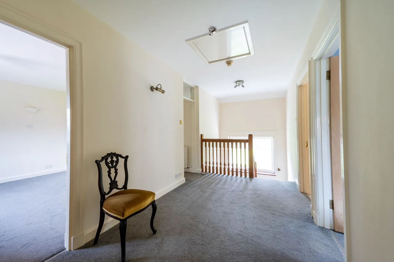 Guildford, GU1, photo 20