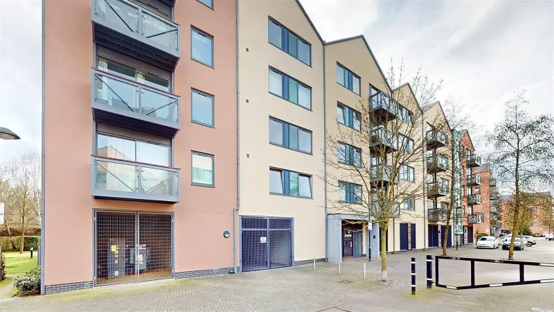 1 bed flat for sale — Union Lane, Isleworth