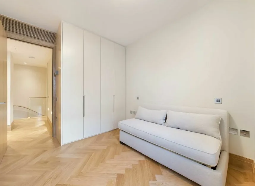 Upper Grosvenor Street, Mayfair, W1K, photo 9