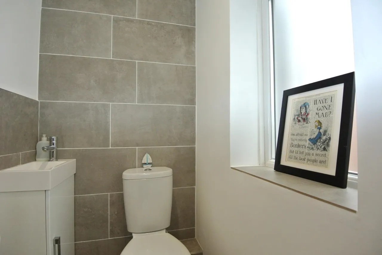 Village Way, Ashford, TW15 2JX, photo 7