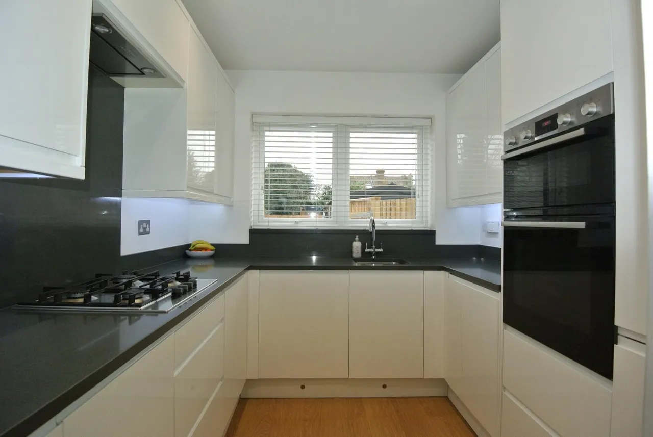 Village Way, Ashford, TW15 2JX, photo 6