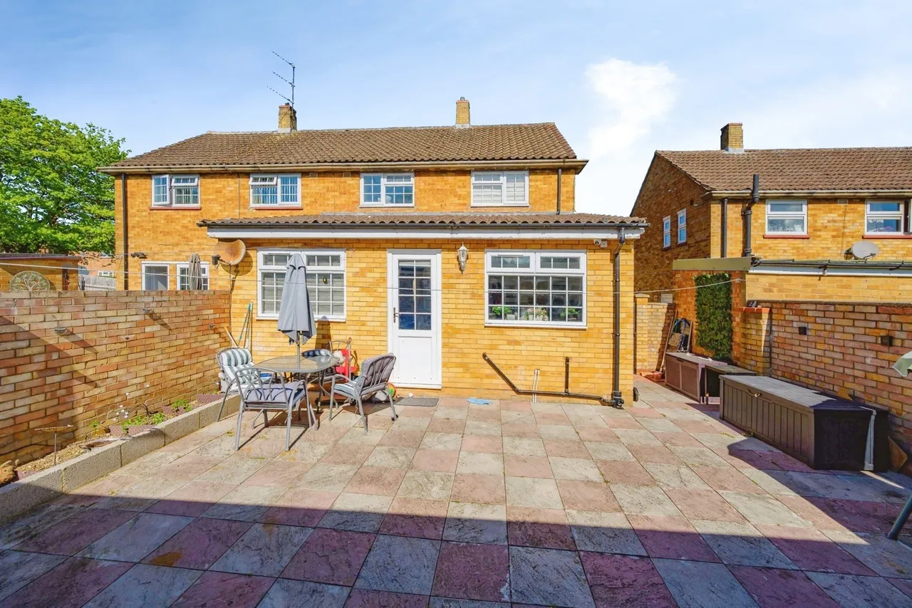 Wodecroft Road, Luton, Bedfordshire, LU3, photo 12