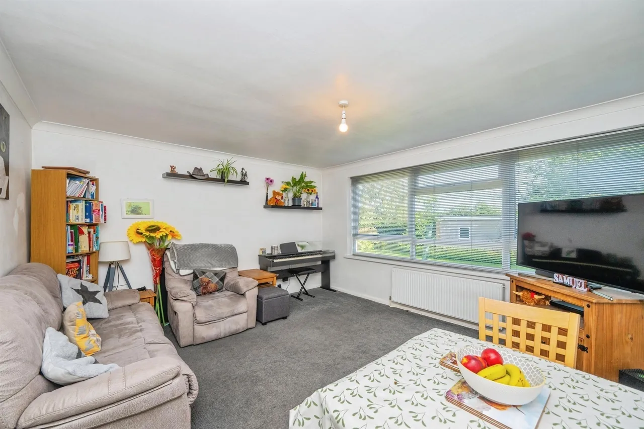 Tamworth Road, Willow Court, Lichfield, photo 4