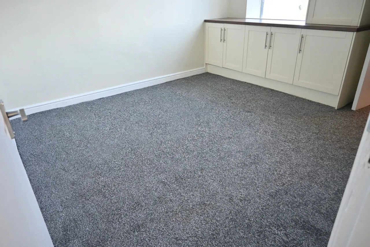 Parkwood Street, Keighley, photo 4