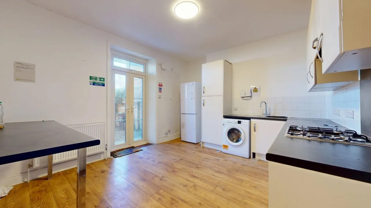 Parrock Road, Gravesend, DA12, photo 12