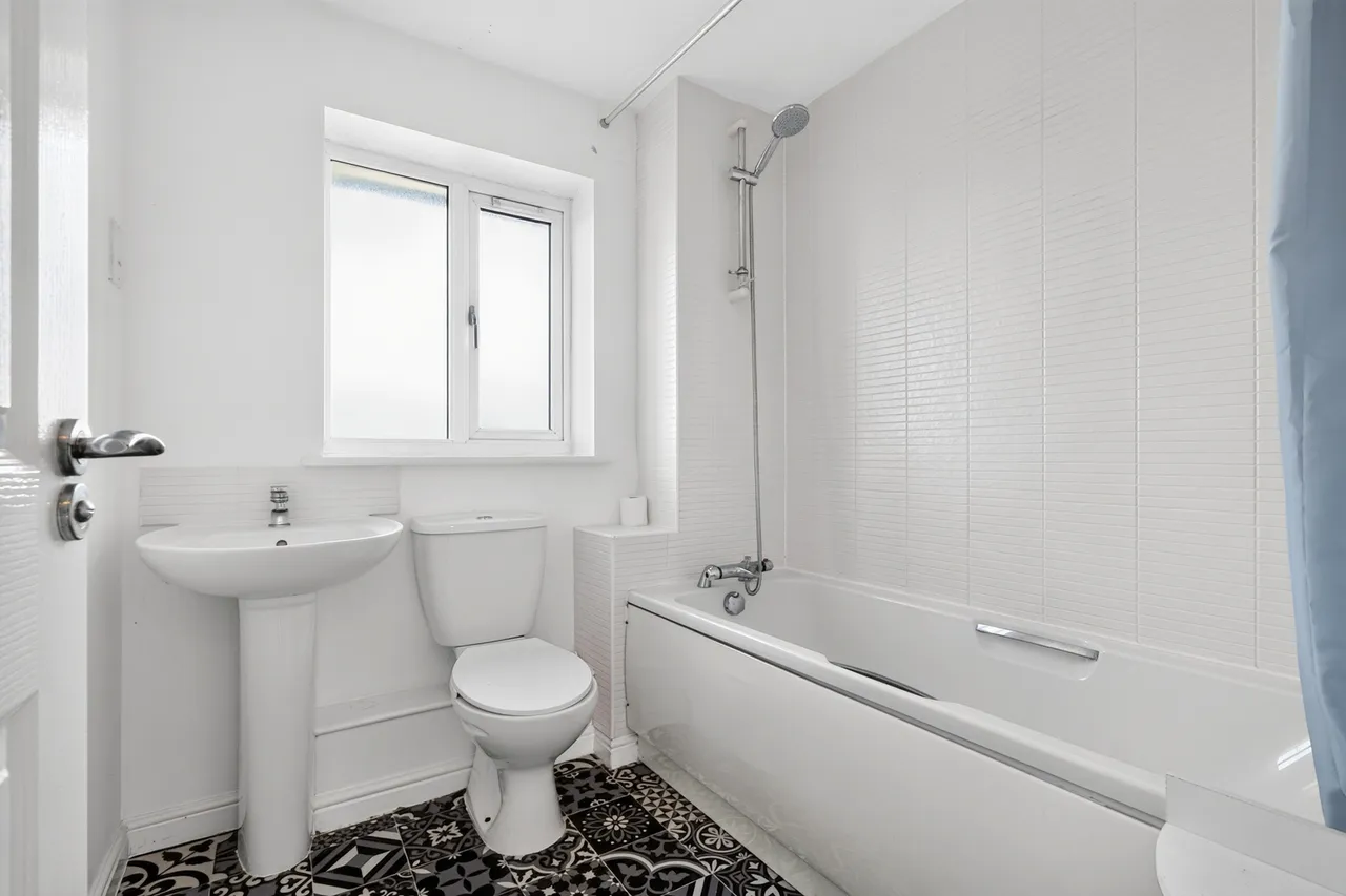 Aspen Road, Caister-on-Sea, Great Yarmouth, Norfolk, NR30, photo 5