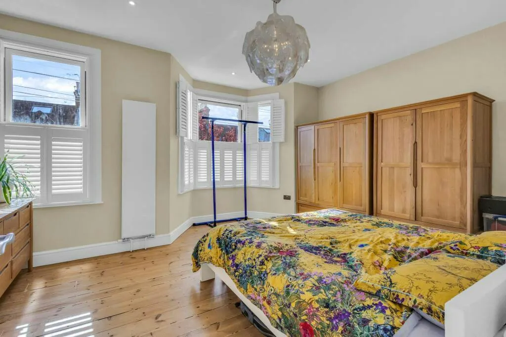 Second Avenue, London, E17, photo 10