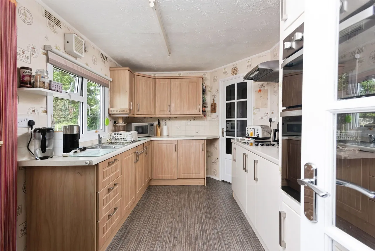Broxburn Park, South Hykeham, LINCOLN, photo 4