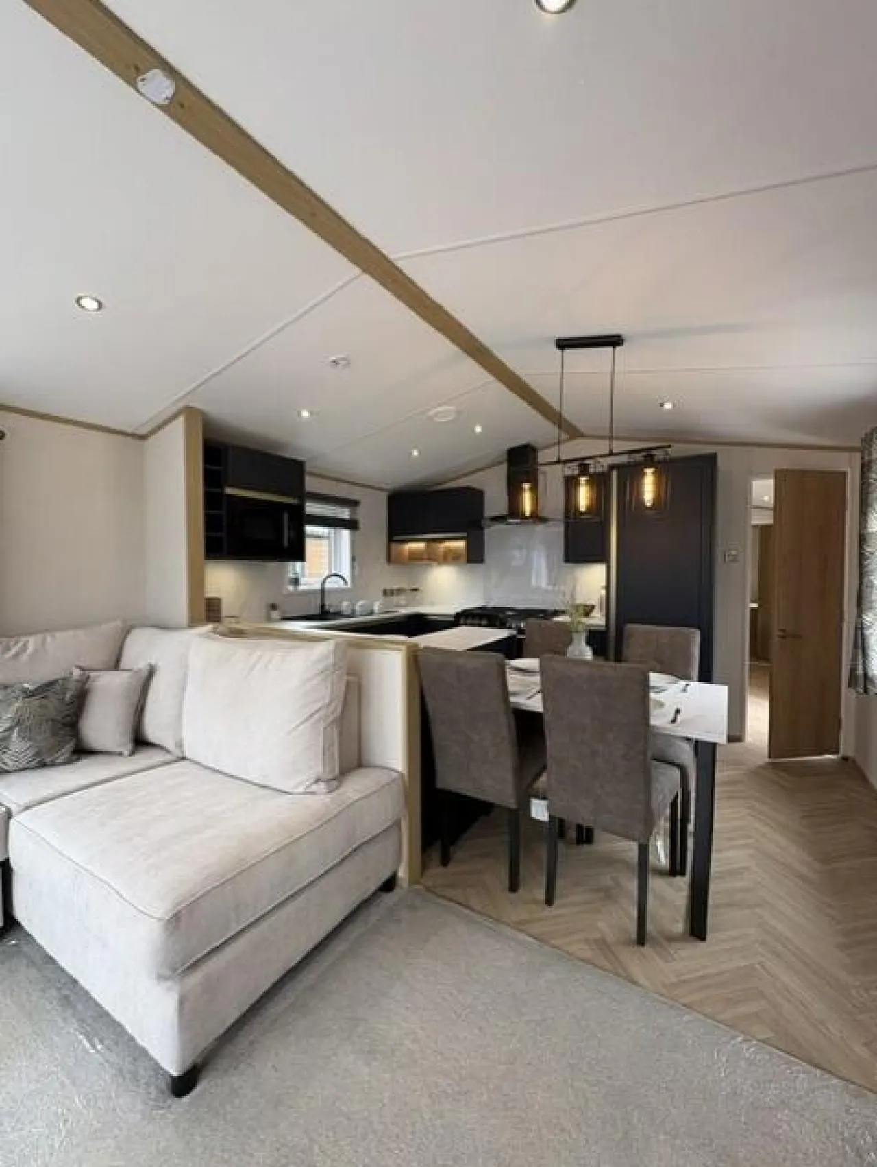 2 bed park home for sale, Wyreside, Out Rawcliffe, PR3