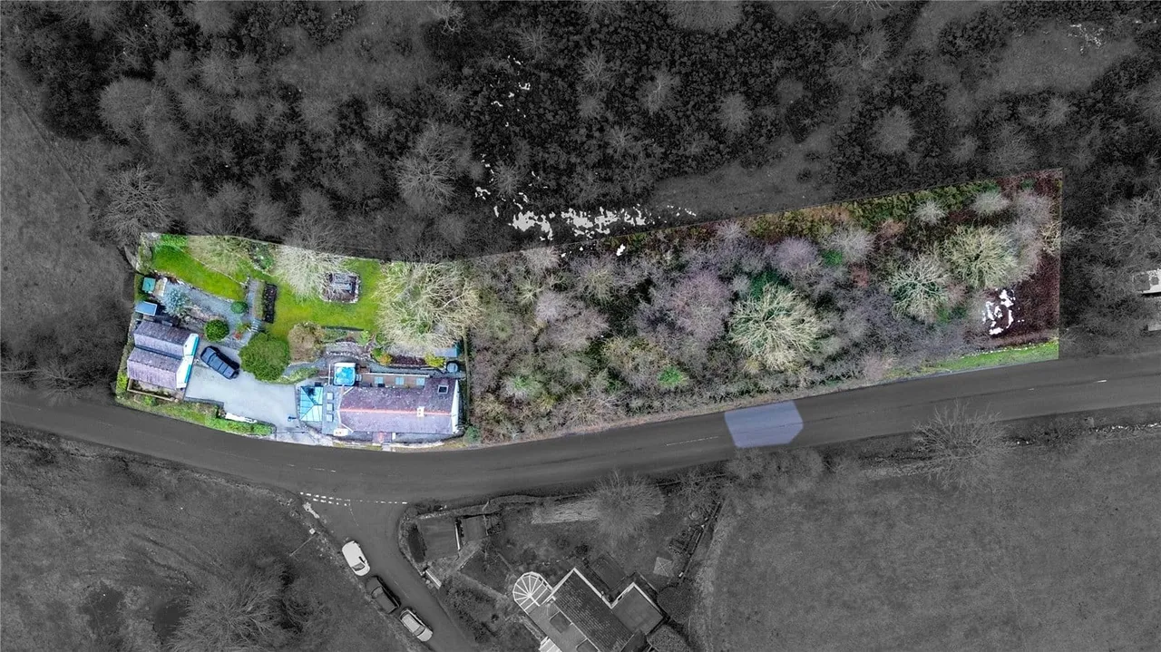Eryrys Road, Mynydd Du, Eryrys, Denbighshire, CH7 4BR, photo 2