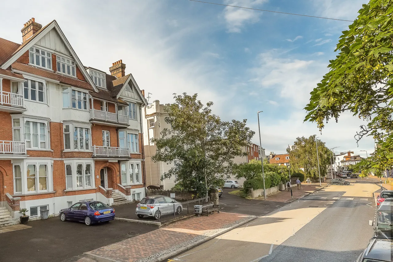 2 bed flat for sale — Mount Ephraim, Tunbridge Wells, Kent, TN4 8BB