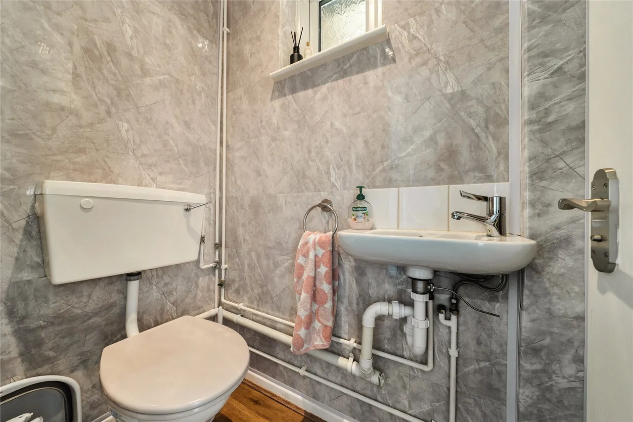 Laburnum Way, Bromley, BR2, photo 11