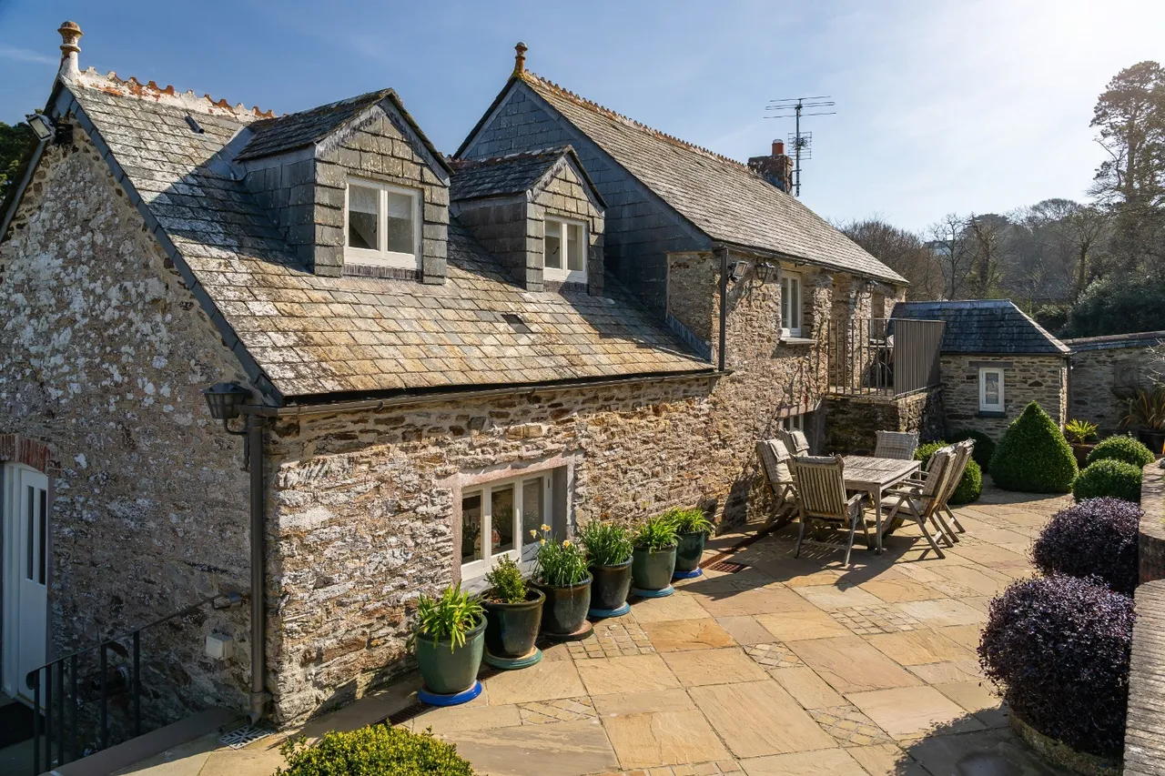 St Just in Roseland, St Mawes, TR2, photo 32