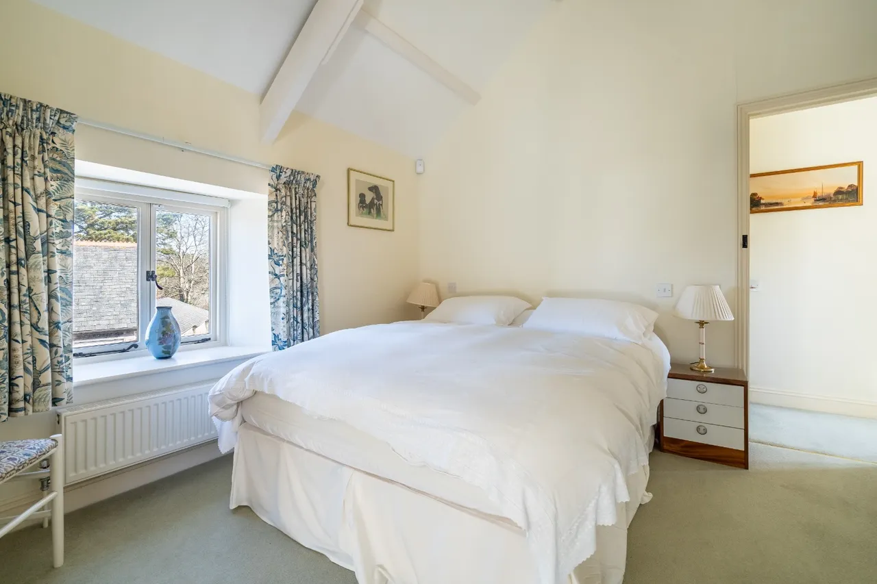 St Just in Roseland, St Mawes, TR2, photo 30