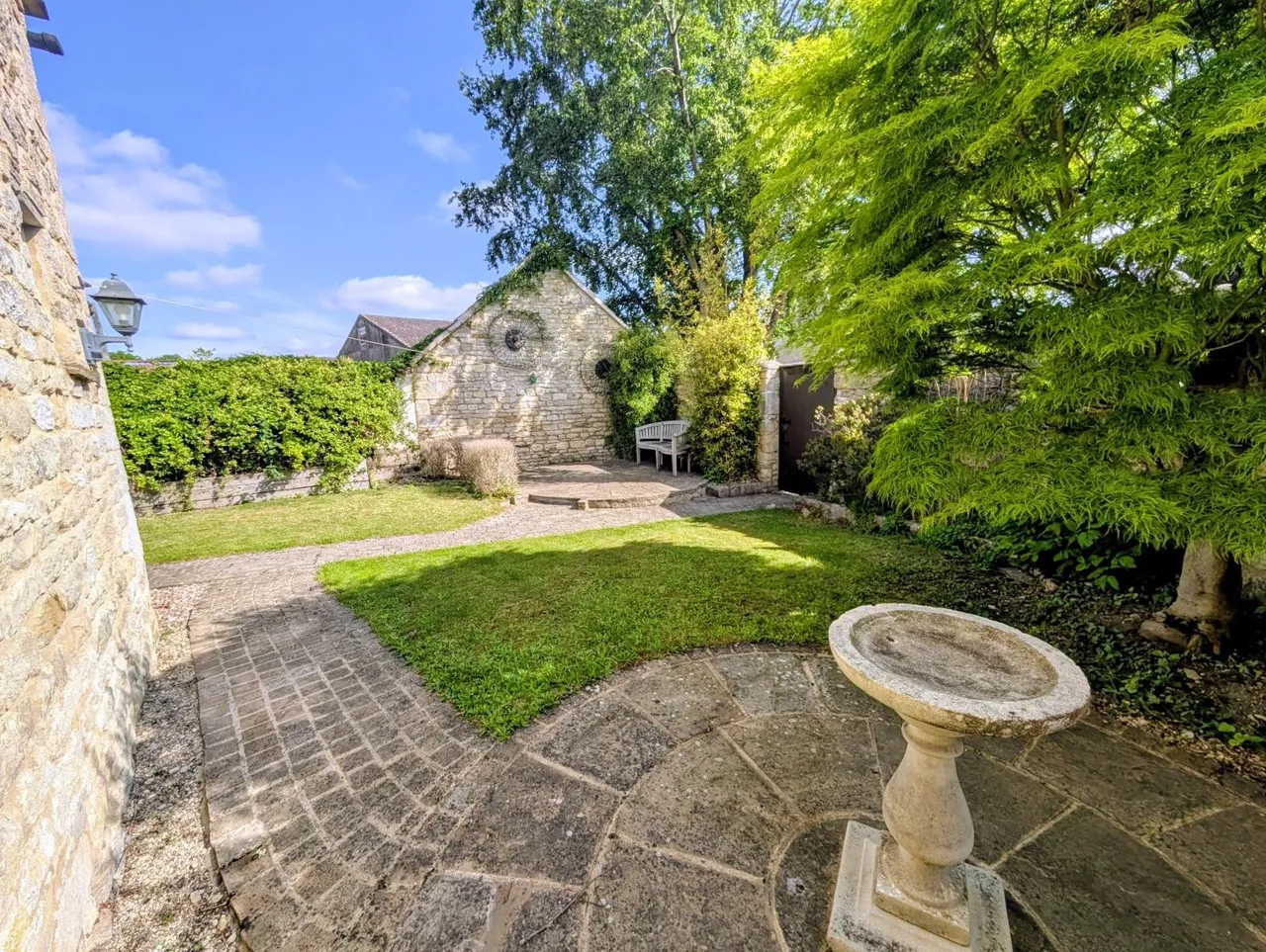 Main Street, Belmesthorpe, PE9, photo 32