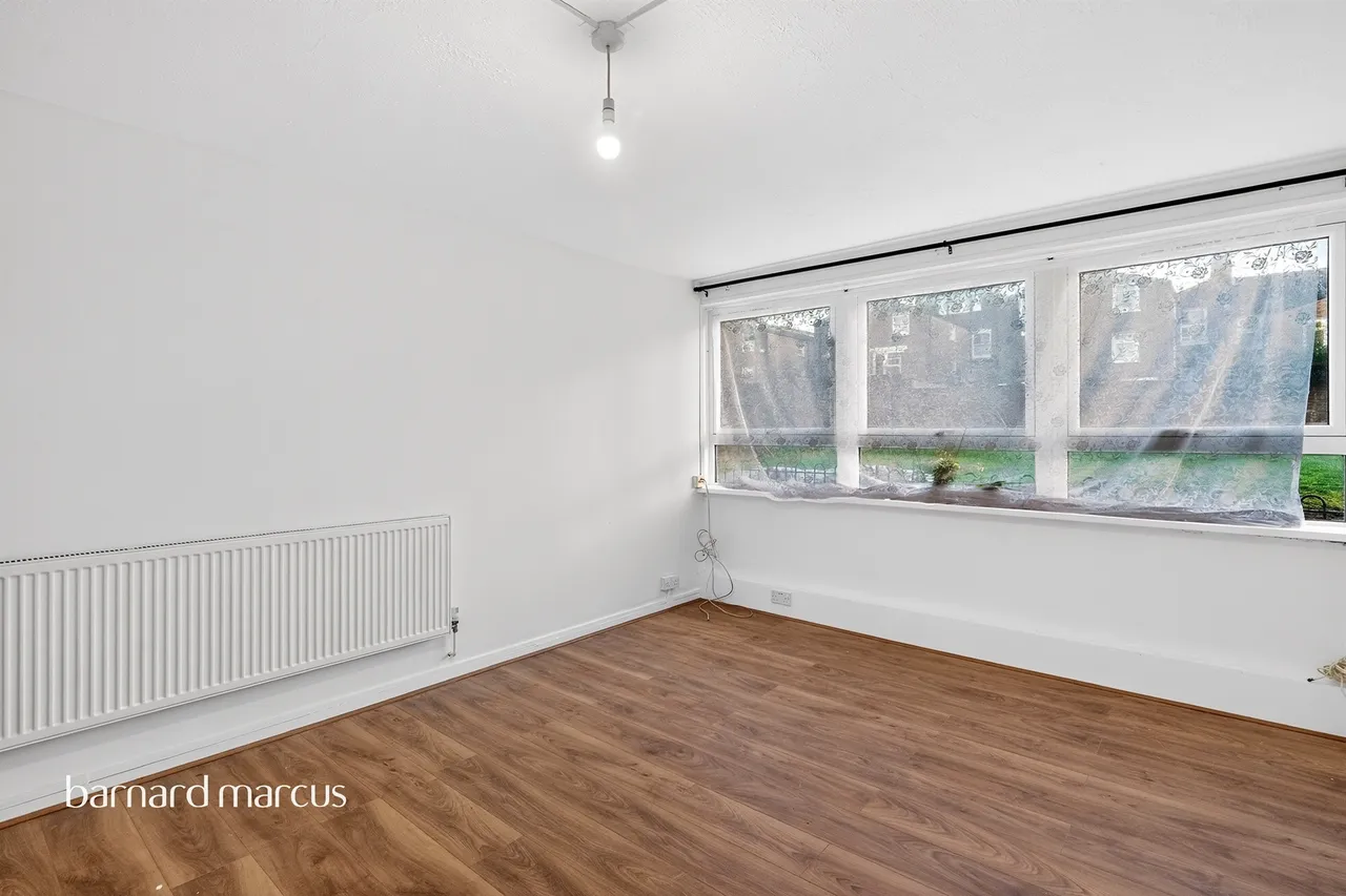 Brayards Road Estate, London, SE15, photo 5