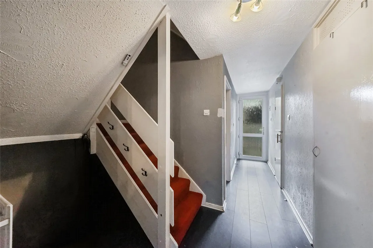 Sandyknowes Road, Cumbernauld, Glasgow, North Lanarkshire, G67, photo 2
