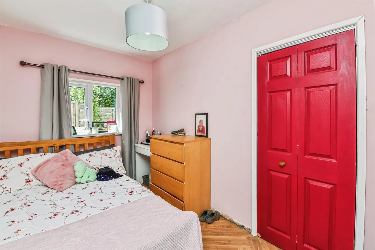 Lowden, CHIPPENHAM, photo 12
