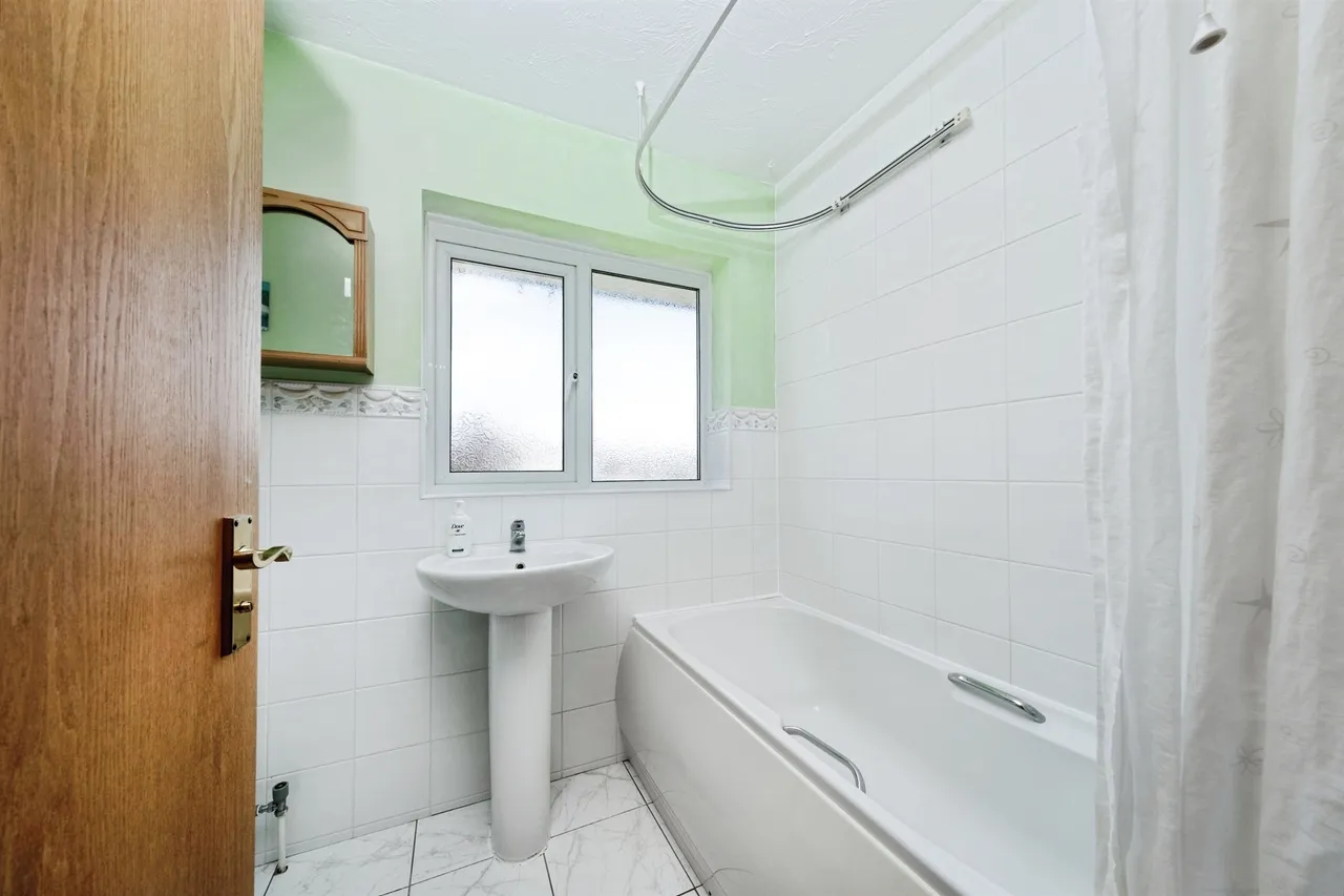 Friary Gardens, Newport Pagnell, MK16, photo 12