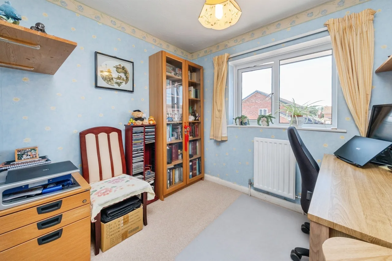 Friary Gardens, Newport Pagnell, MK16, photo 11