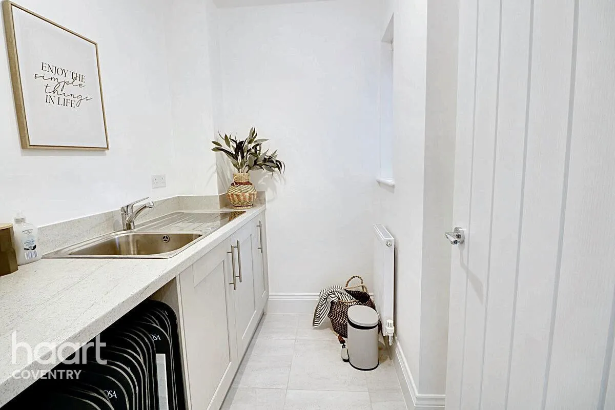 BLACKTHORN Close, Stoke Golding, CV13, photo 3