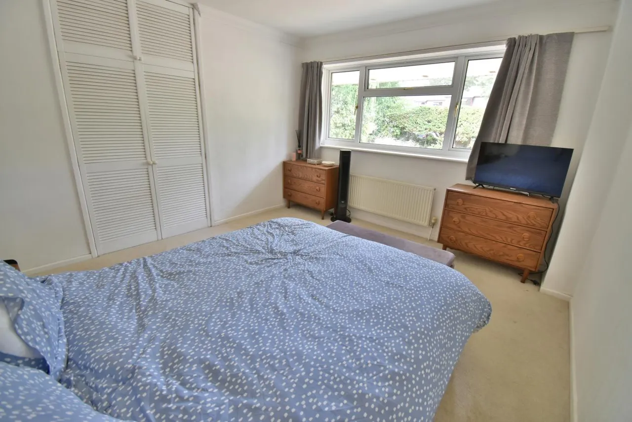 Apple Tree Grove, BH22, photo 9