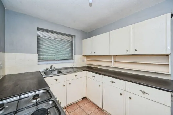 Farnsfield, Wigan, WN1, photo 9