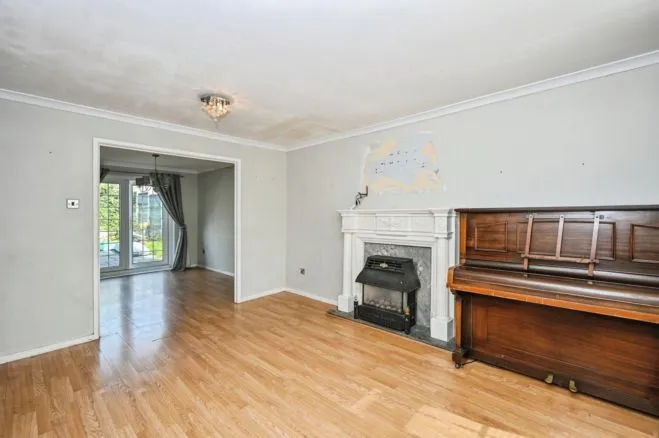 Farnsfield, Wigan, WN1, photo 4