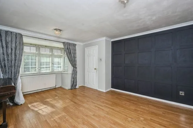 Farnsfield, Wigan, WN1, photo 5