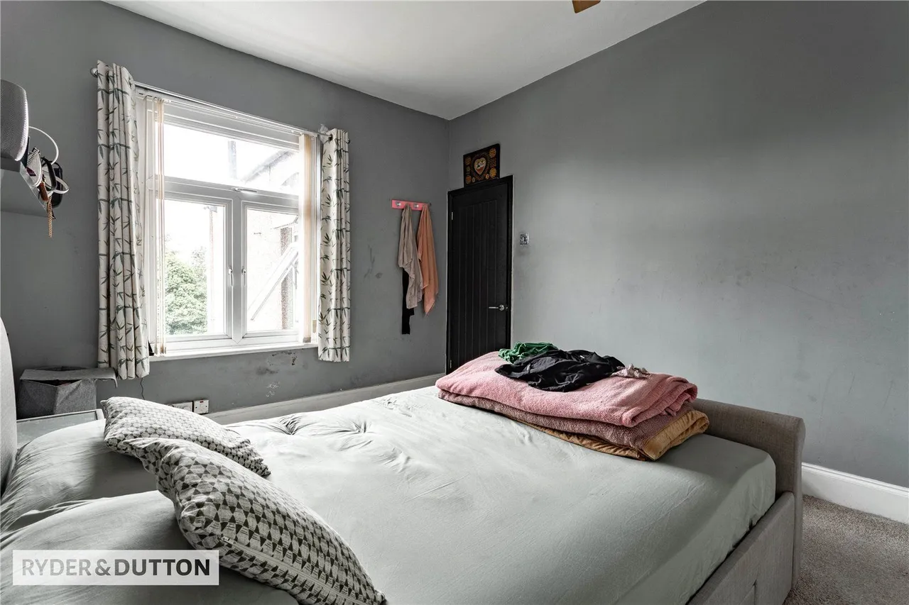 Rochdale Road, Middleton, M24, photo 17