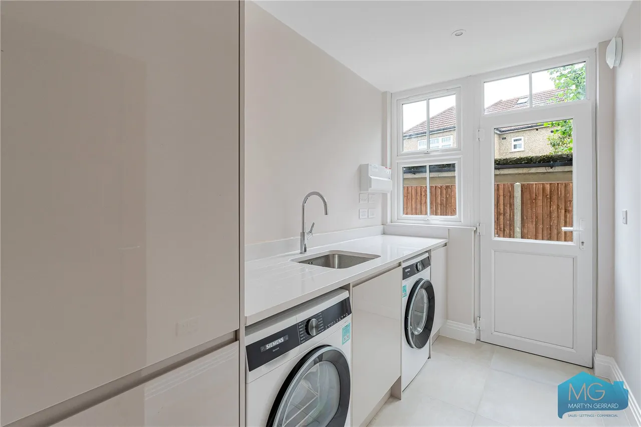 Pank Avenue, Barnet, EN5, photo 7