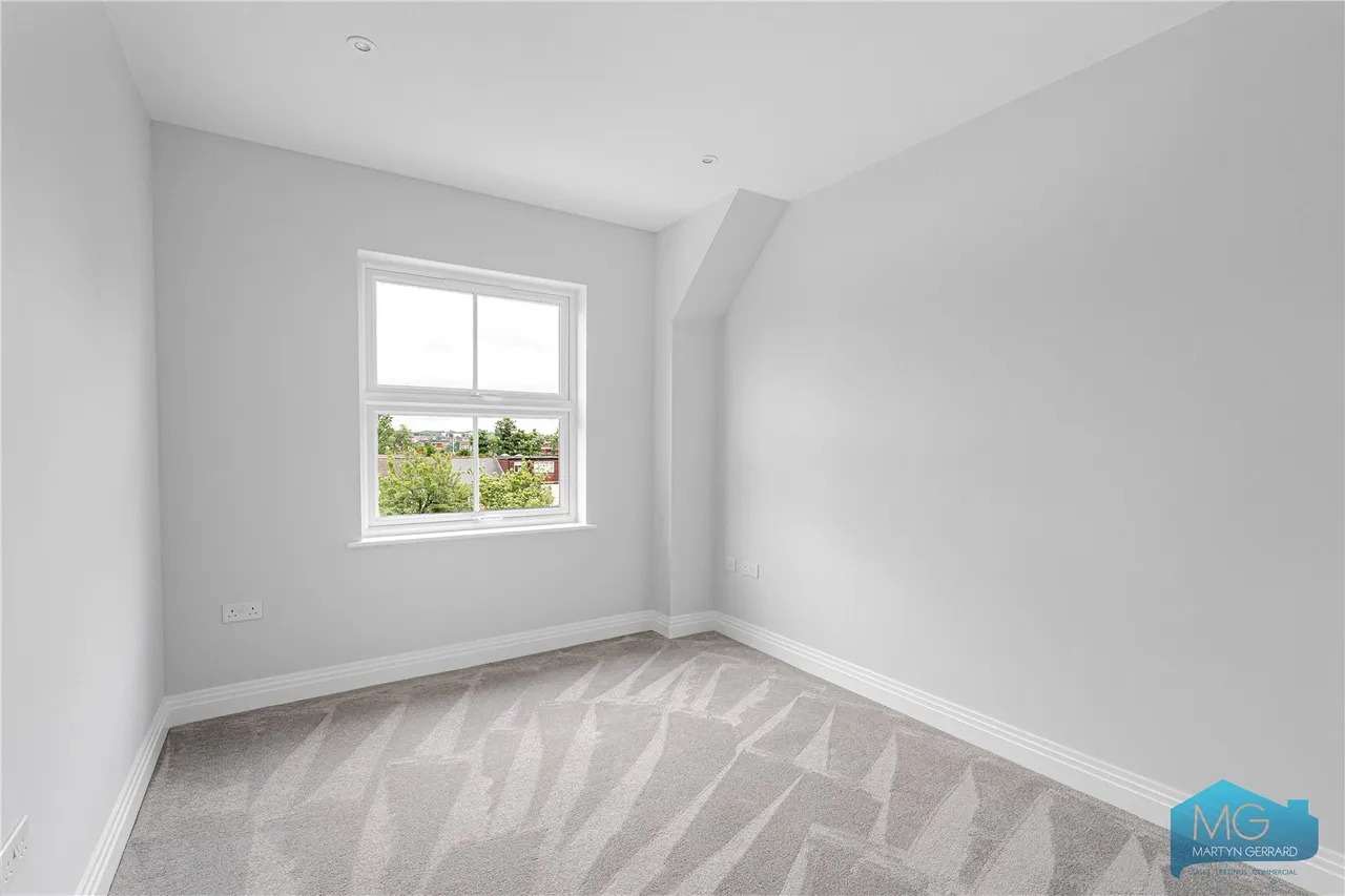 Pank Avenue, Barnet, EN5, photo 12
