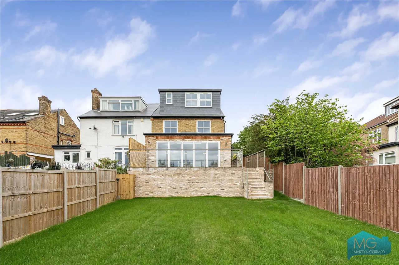 Pank Avenue, Barnet, EN5, photo 9