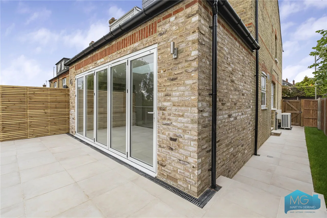 Pank Avenue, Barnet, EN5, photo 6