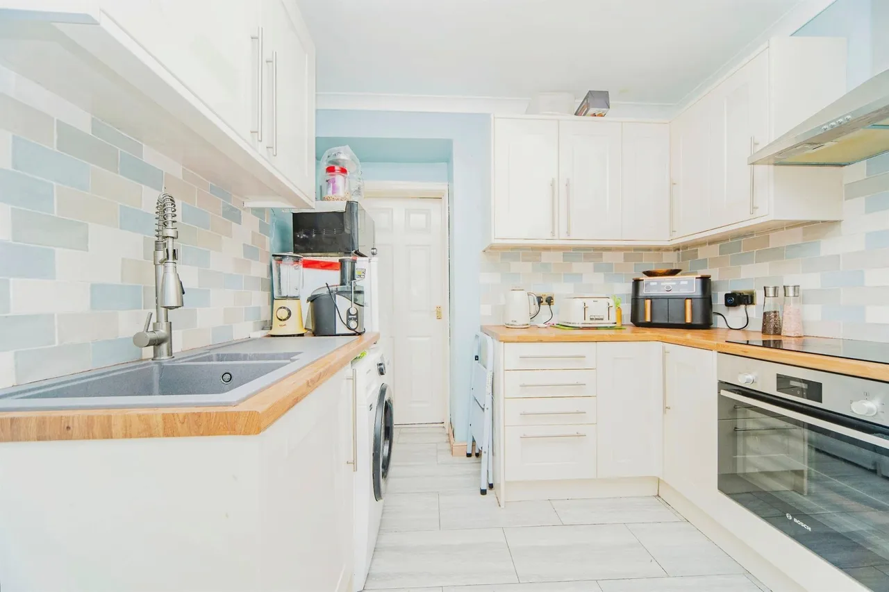 Morel Street, Barry, photo 2