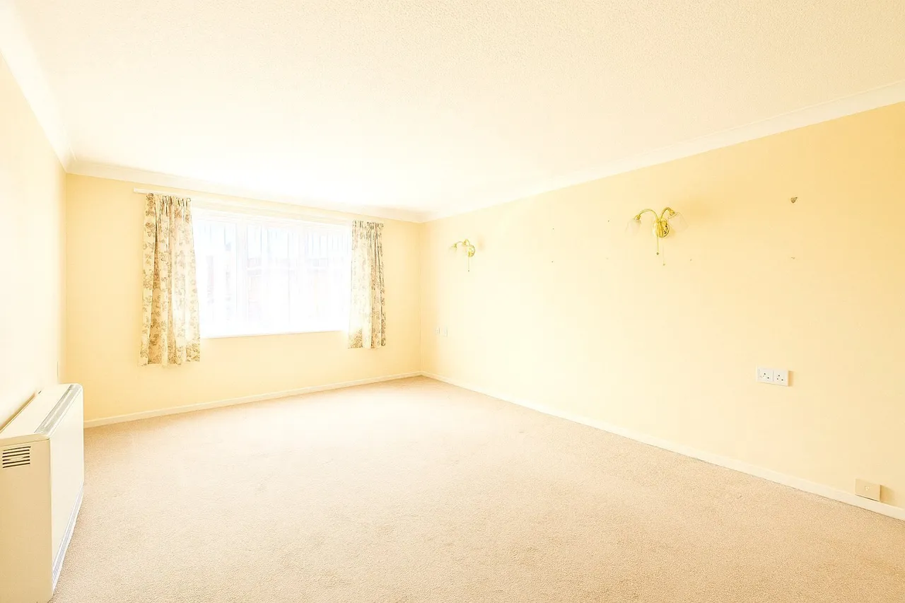 Stoke Road, Gosport, PO12, photo 2