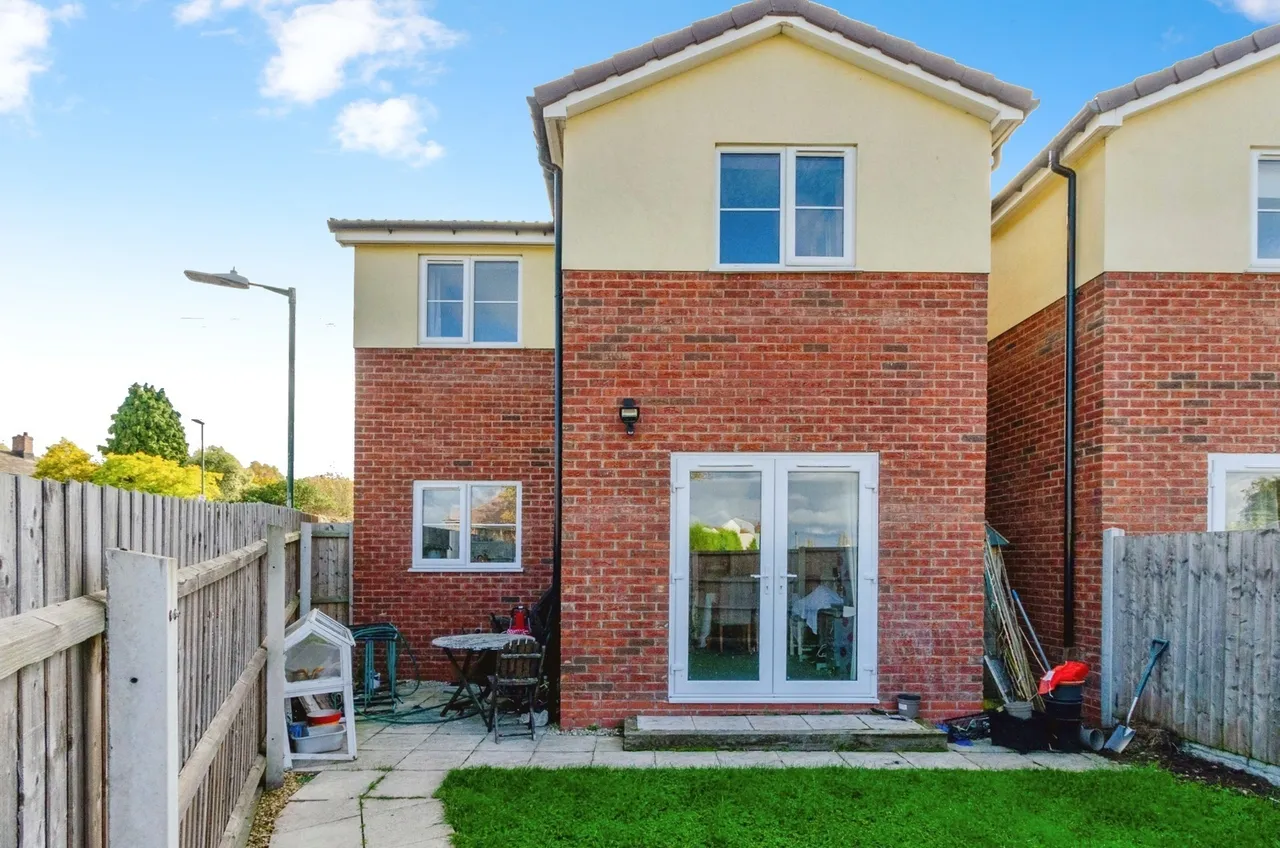 Friezland Lane, WALSALL, West Midlands, WS8, photo 2