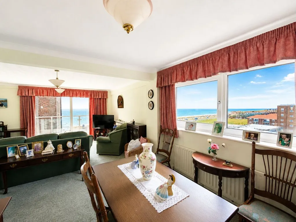 Sutton Place, Bexhill on Sea, photo 12