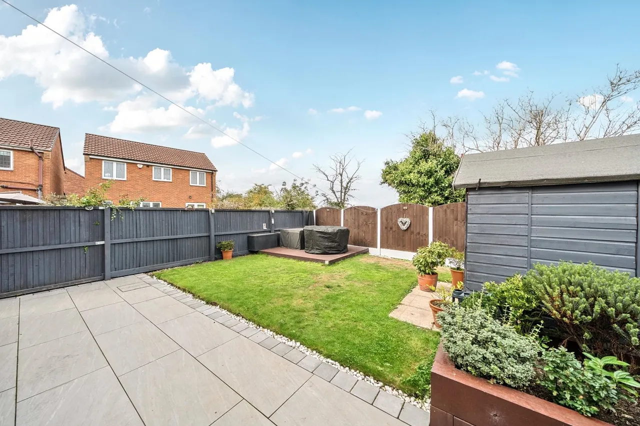 Newfield Close, Barnby Dun, DN3, photo 15