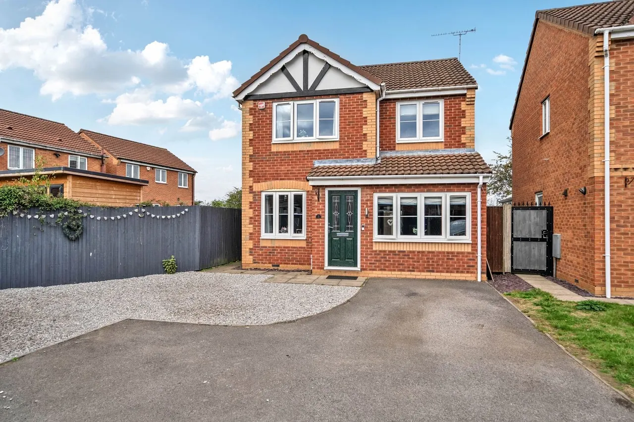Newfield Close, Barnby Dun, DN3, photo 2
