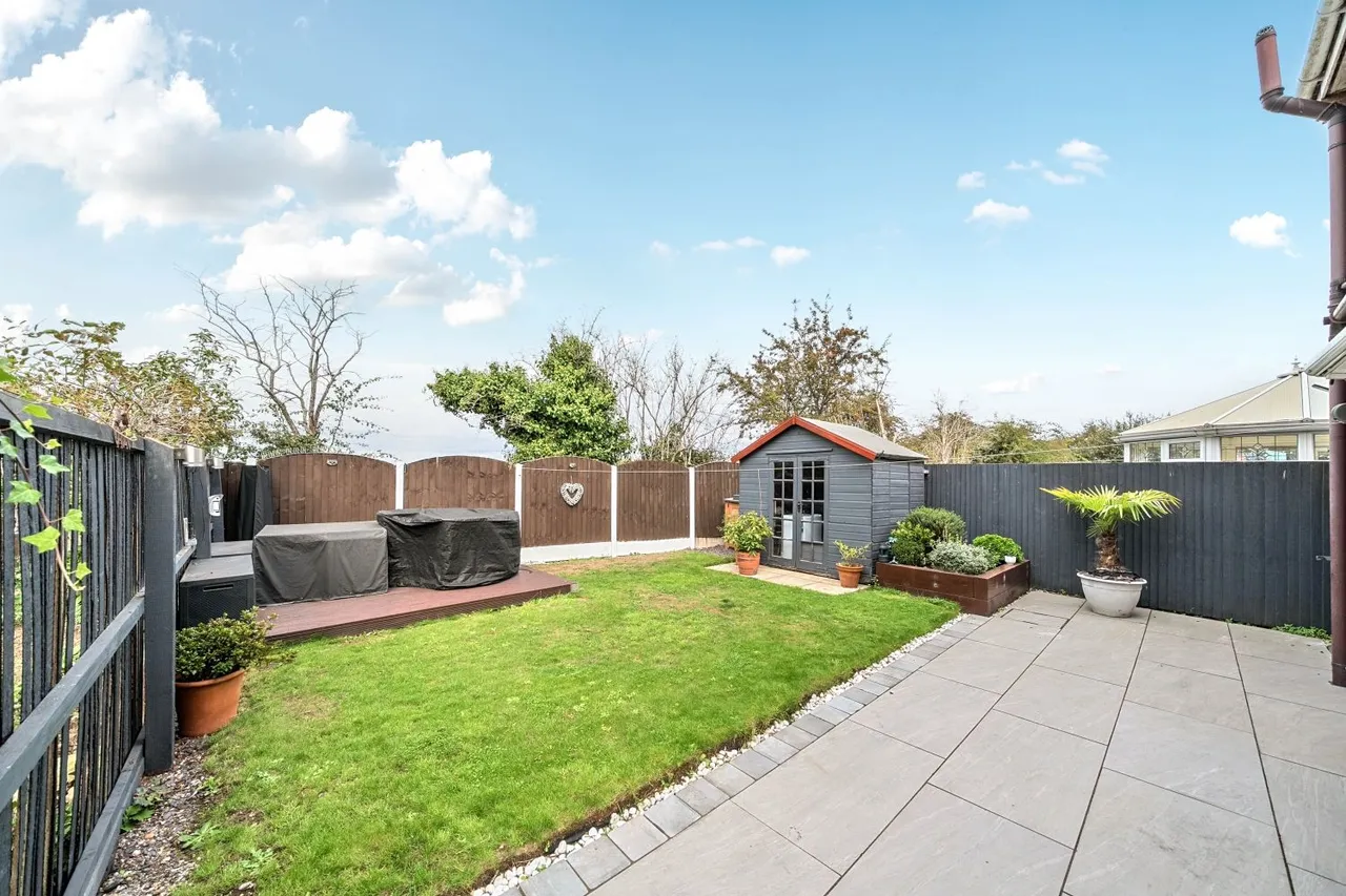 Newfield Close, Barnby Dun, DN3, photo 14