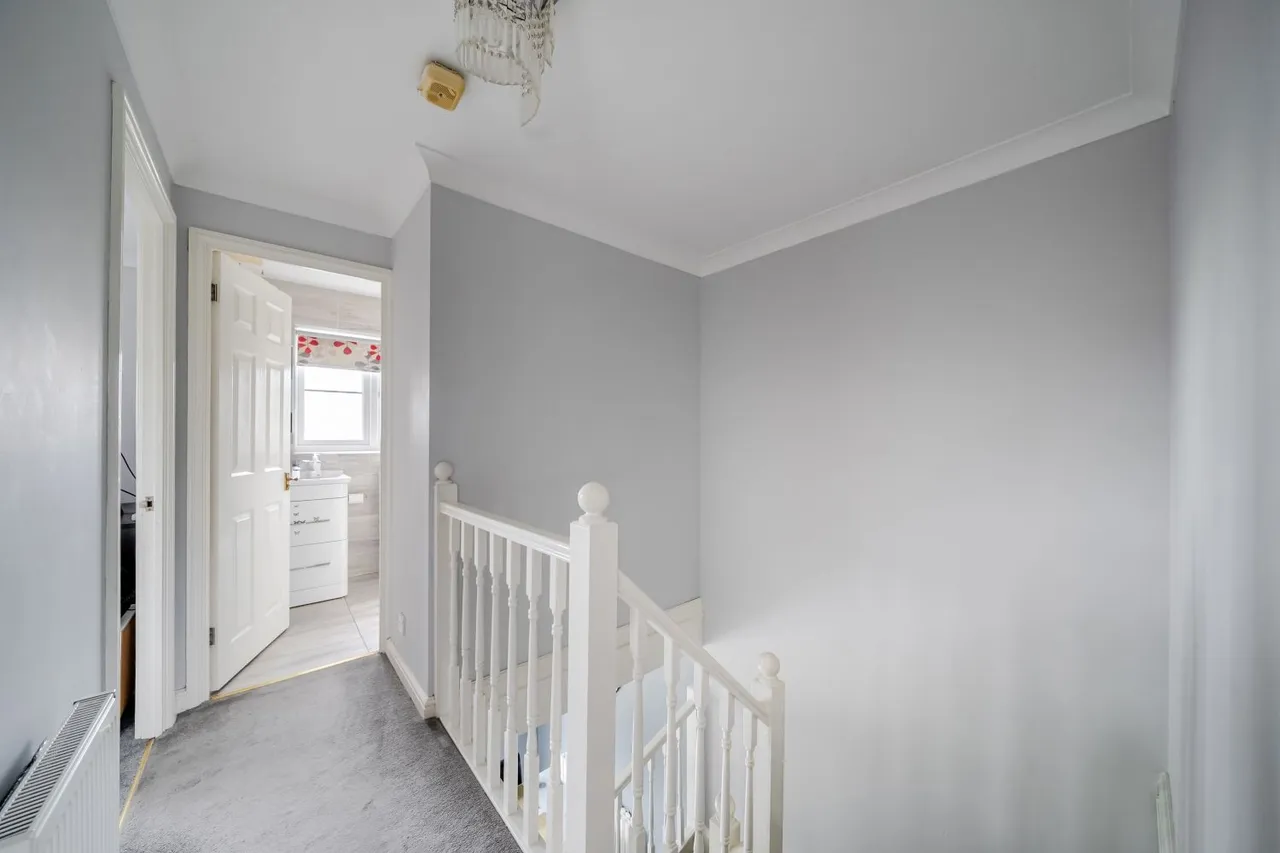 Newfield Close, Barnby Dun, DN3, photo 8