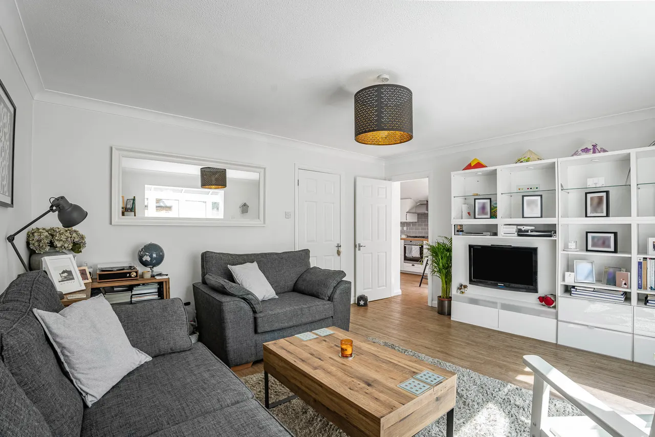 Keable Road, Wrecclesham, GU10, photo 12