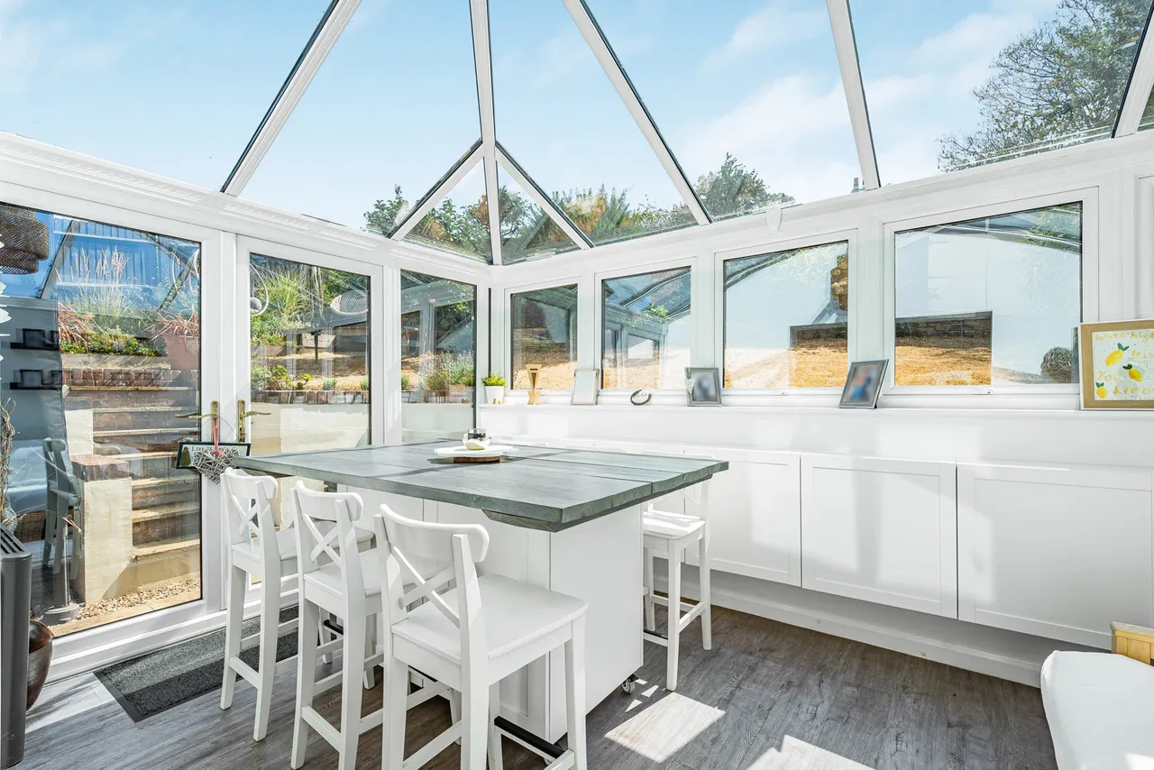 Keable Road, Wrecclesham, GU10, photo 4
