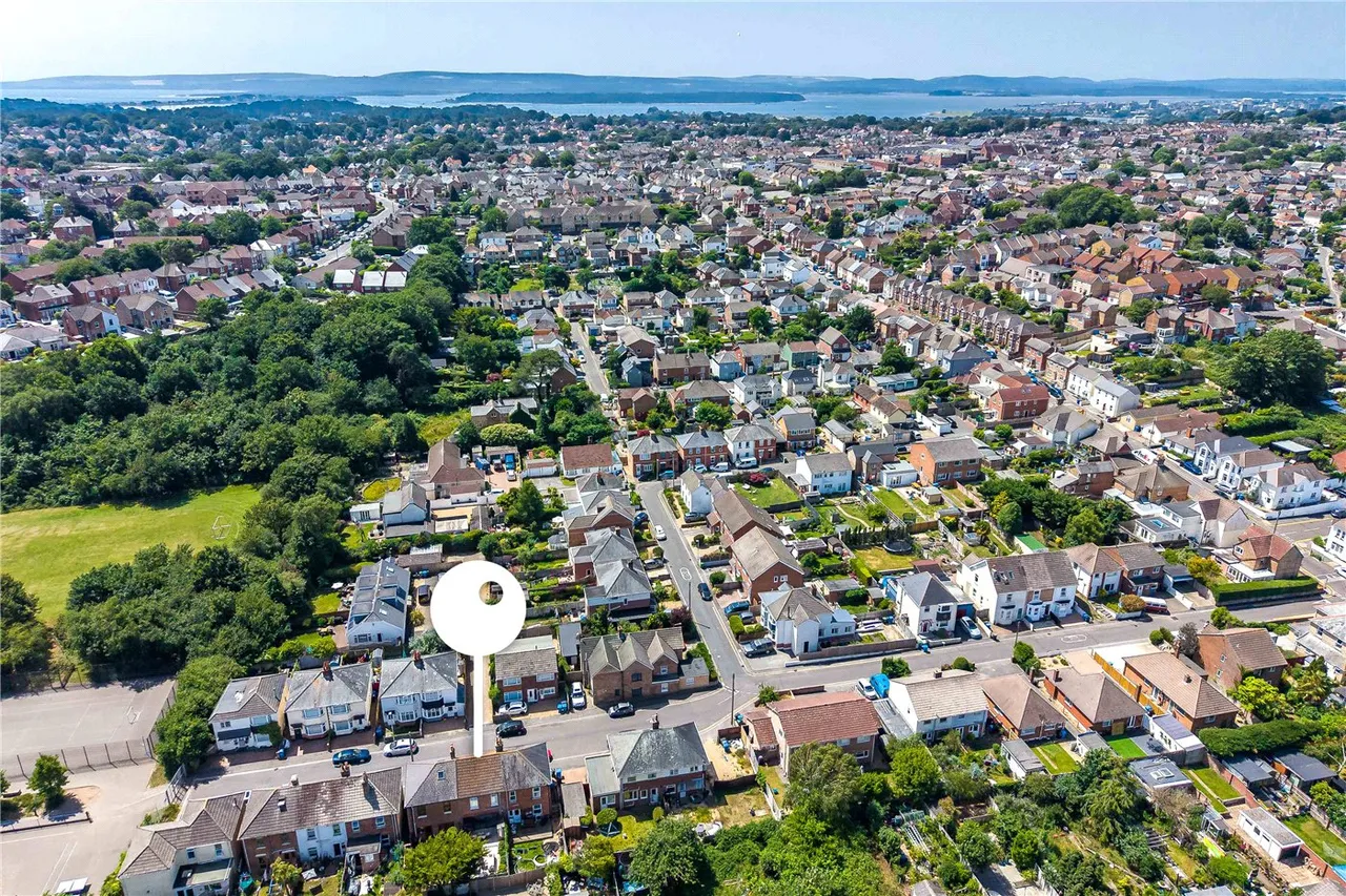 Cecil Road, Poole, BH12, photo 9