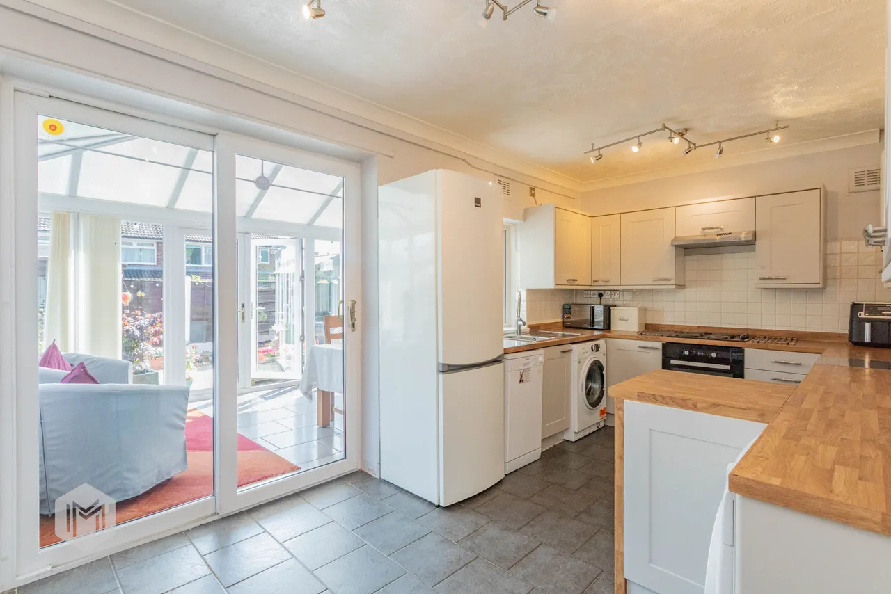 Barnside Avenue, Worsley, Manchester, M28 3LQ, photo 11