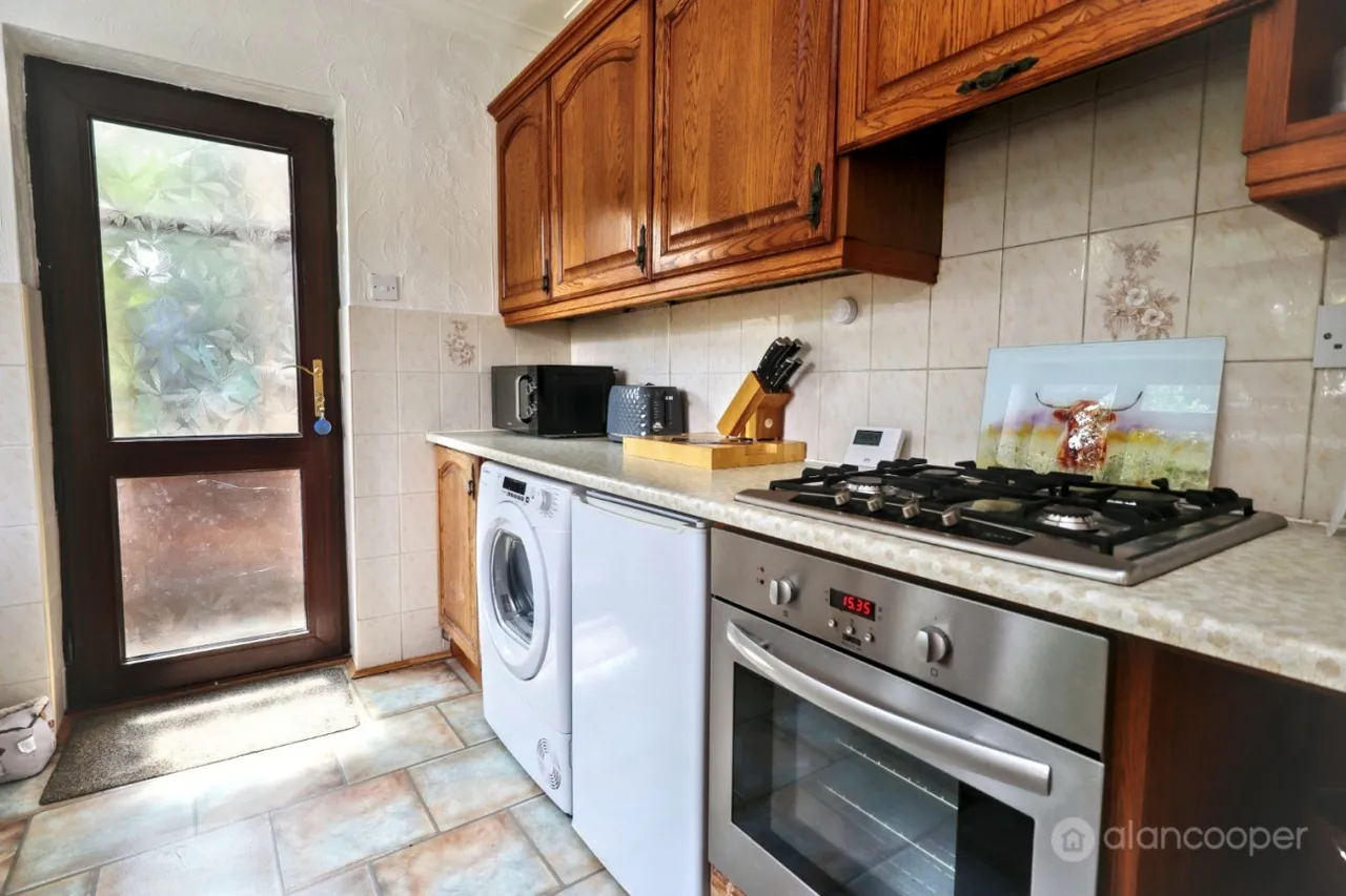 Prescelly Close, Nuneaton, CV10, photo 9