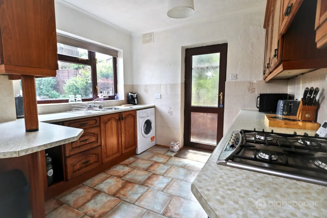 Prescelly Close, Nuneaton, CV10, photo 7
